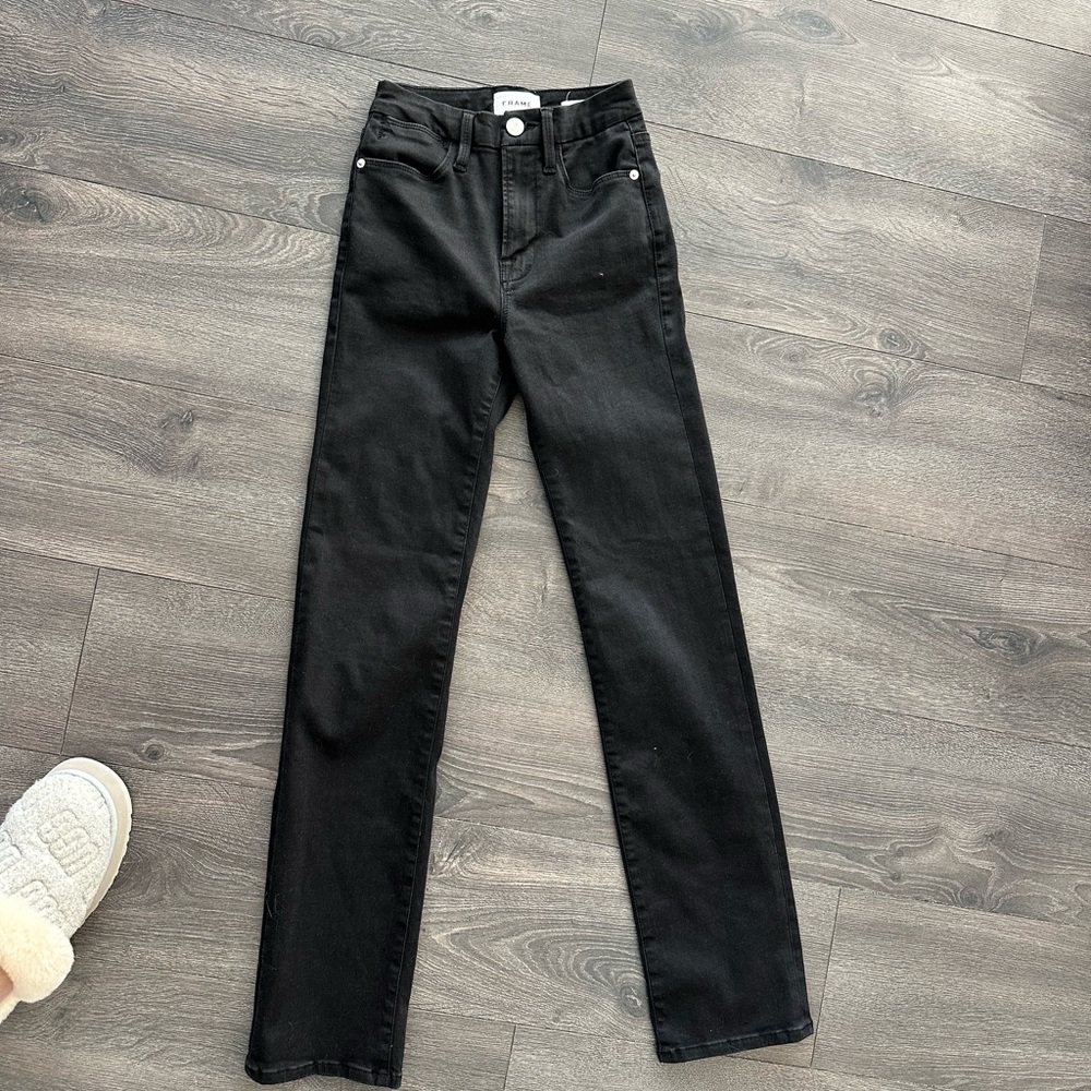 Frame Le High Super Straight Jeans